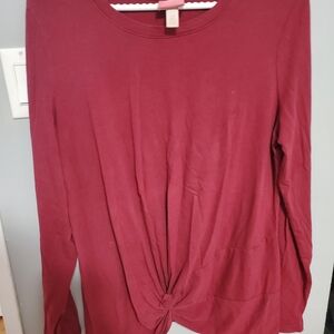 Women's Maternity Long Sleeve Knot Front Top - Red